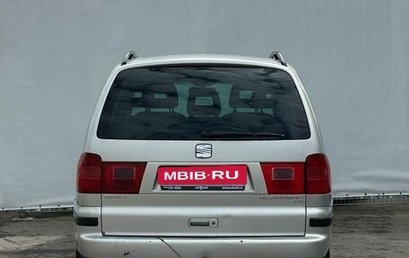 SEAT Alhambra II рестайлинг, 2002 год, 450 000 рублей, 6 фотография
