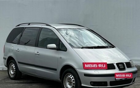 SEAT Alhambra II рестайлинг, 2002 год, 450 000 рублей, 3 фотография