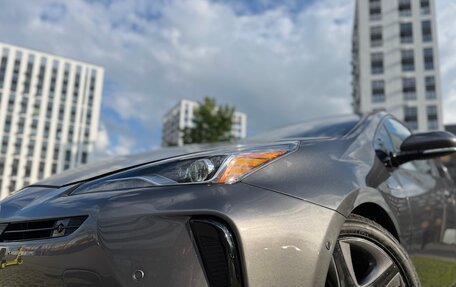 Toyota Prius IV XW50, 2019 год, 1 750 000 рублей, 11 фотография