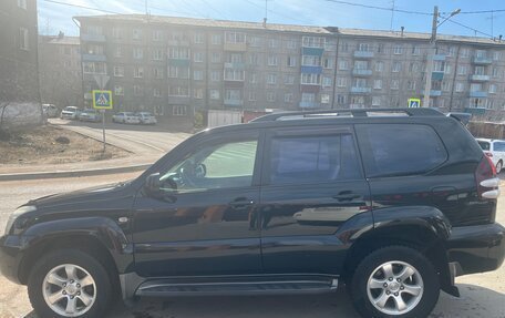 Toyota Land Cruiser Prado 120 рестайлинг, 2006 год, 2 000 000 рублей, 5 фотография