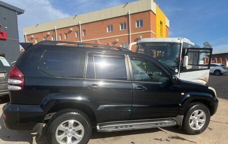 Toyota Land Cruiser Prado 120 рестайлинг, 2006 год, 2 000 000 рублей, 3 фотография