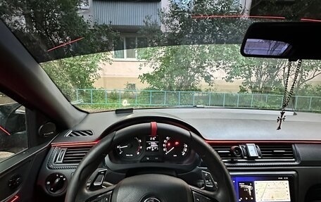 Skoda Rapid I, 2014 год, 1 350 000 рублей, 5 фотография