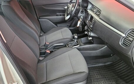 KIA Rio IV, 2018 год, 1 425 000 рублей, 12 фотография