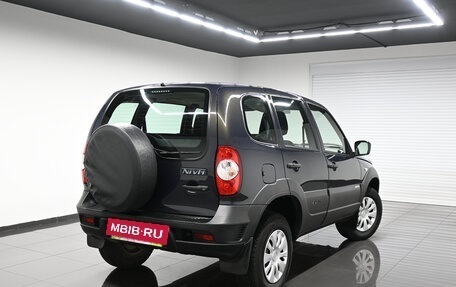 Chevrolet Niva I рестайлинг, 2018 год, 795 000 рублей, 4 фотография