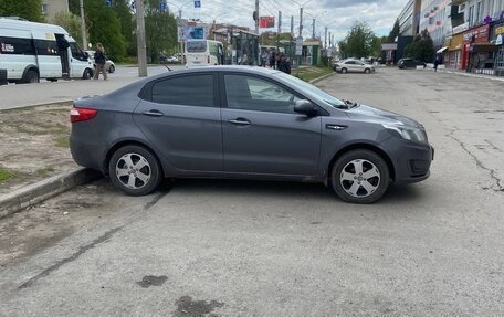 KIA Rio III рестайлинг, 2013 год, 720 000 рублей, 10 фотография