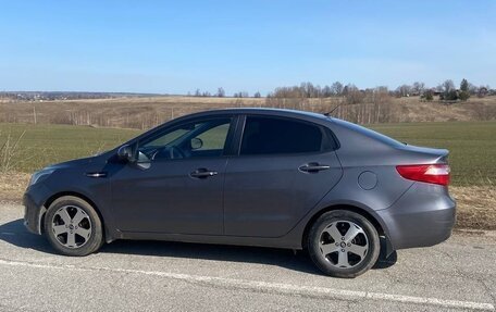 KIA Rio III рестайлинг, 2013 год, 720 000 рублей, 12 фотография