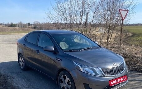KIA Rio III рестайлинг, 2013 год, 720 000 рублей, 7 фотография