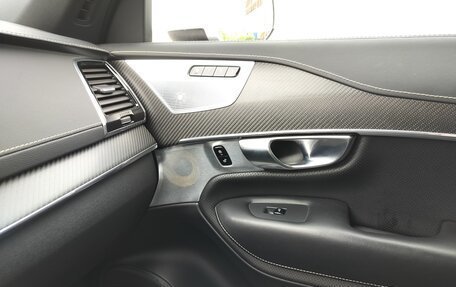 Volvo XC90 II рестайлинг, 2018 год, 3 950 000 рублей, 19 фотография