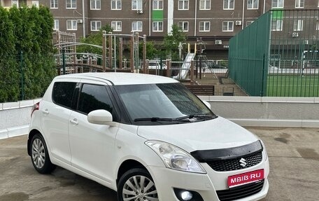 Suzuki Swift IV, 2012 год, 939 000 рублей, 1 фотография