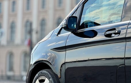 Mercedes-Benz V-Класс, 2025 год, 14 450 000 рублей, 4 фотография
