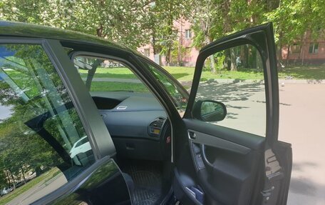 Citroen C4 Picasso II рестайлинг, 2010 год, 780 000 рублей, 4 фотография