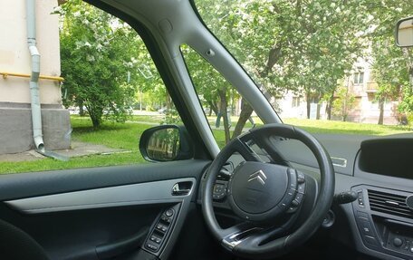Citroen C4 Picasso II рестайлинг, 2010 год, 780 000 рублей, 13 фотография