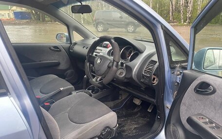 Honda Fit III, 2002 год, 490 000 рублей, 7 фотография