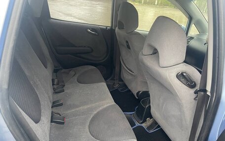 Honda Fit III, 2002 год, 490 000 рублей, 10 фотография