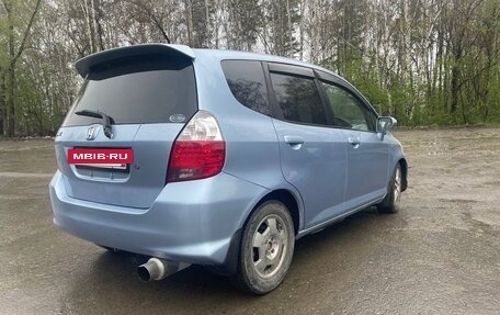 Honda Fit III, 2002 год, 490 000 рублей, 5 фотография