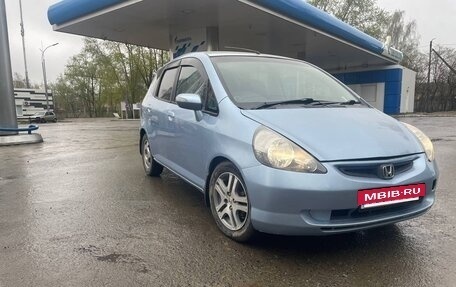 Honda Fit III, 2002 год, 490 000 рублей, 2 фотография