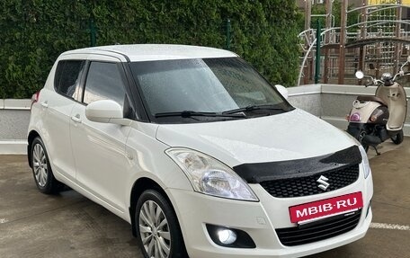 Suzuki Swift IV, 2012 год, 939 000 рублей, 27 фотография