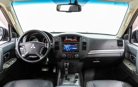 Mitsubishi Pajero IV, 2012 год, 2 218 000 рублей, 32 фотография