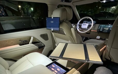 Land Rover Range Rover IV рестайлинг, 2024 год, 33 999 000 рублей, 7 фотография