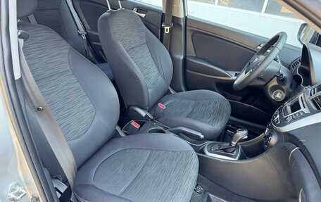 Hyundai Solaris II рестайлинг, 2015 год, 1 095 000 рублей, 17 фотография