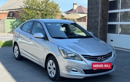 Hyundai Solaris II рестайлинг, 2015 год, 1 095 000 рублей, 4 фотография