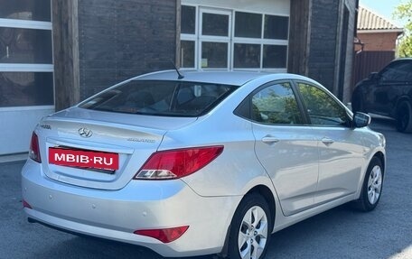 Hyundai Solaris II рестайлинг, 2015 год, 1 095 000 рублей, 6 фотография