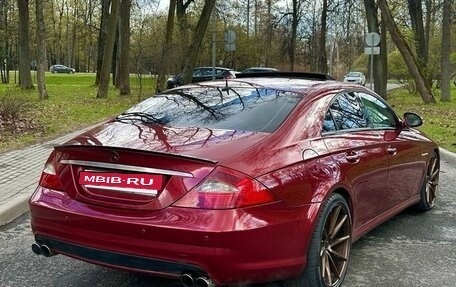 Mercedes-Benz CLS, 2004 год, 1 300 000 рублей, 17 фотография
