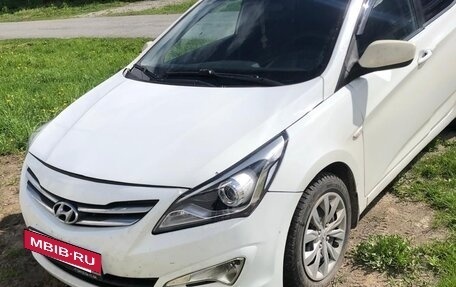 Hyundai Solaris II рестайлинг, 2016 год, 920 000 рублей, 3 фотография