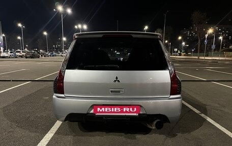 Mitsubishi Lancer Evolution IX, 2005 год, 1 800 000 рублей, 3 фотография
