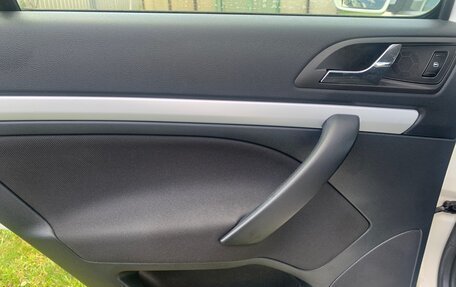 Skoda Octavia, 2011 год, 1 650 000 рублей, 36 фотография