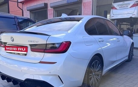 BMW 3 серия, 2019 год, 2 990 000 рублей, 9 фотография