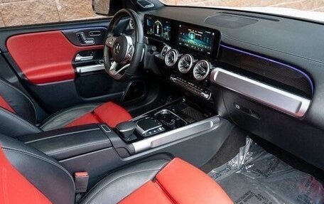 Mercedes-Benz GLB AMG, 2022 год, 6 865 000 рублей, 15 фотография