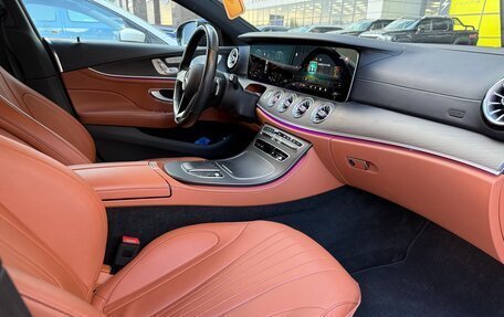 Mercedes-Benz CLS, 2021 год, 6 450 000 рублей, 21 фотография