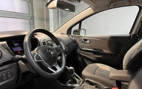 Renault Kaptur I рестайлинг, 2021 год, 1 800 000 рублей, 8 фотография