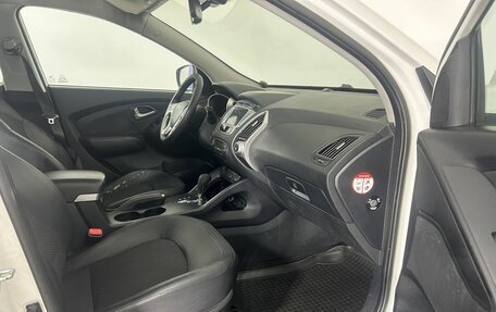 Hyundai ix35 I рестайлинг, 2012 год, 800 000 рублей, 14 фотография