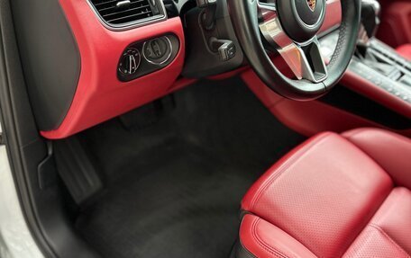 Porsche Macan I рестайлинг, 2017 год, 5 100 000 рублей, 5 фотография