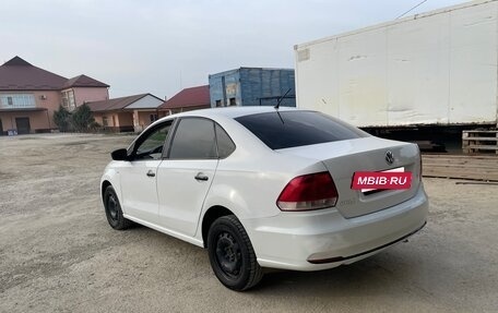 Volkswagen Polo VI (EU Market), 2011 год, 420 000 рублей, 3 фотография