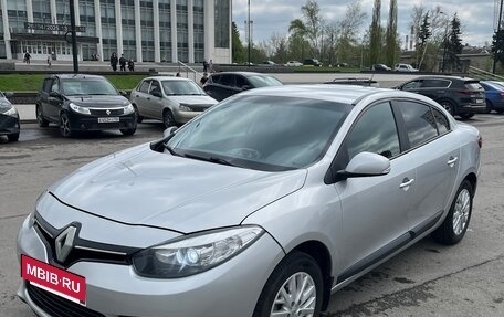 Renault Fluence I, 2014 год, 640 000 рублей, 2 фотография