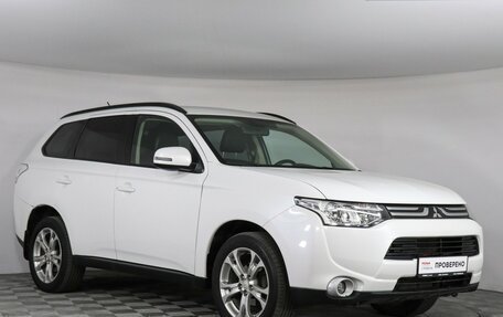 Mitsubishi Outlander III рестайлинг 3, 2012 год, 1 297 000 рублей, 2 фотография