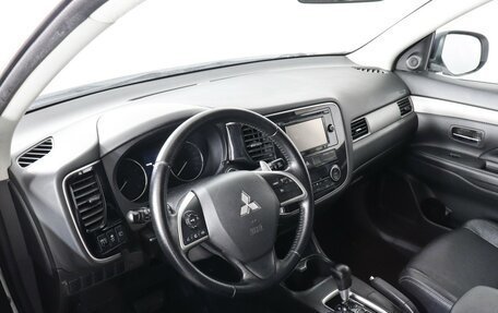 Mitsubishi Outlander III рестайлинг 3, 2012 год, 1 297 000 рублей, 5 фотография