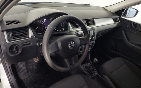 Skoda Rapid I, 2016 год, 800 000 рублей, 13 фотография