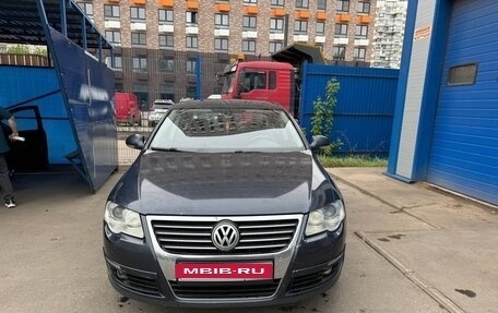 Volkswagen Passat B6, 2006 год, 550 000 рублей, 1 фотография
