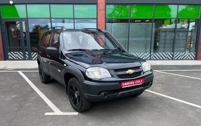 Chevrolet Niva I рестайлинг, 2015 год, 830 000 рублей, 1 фотография
