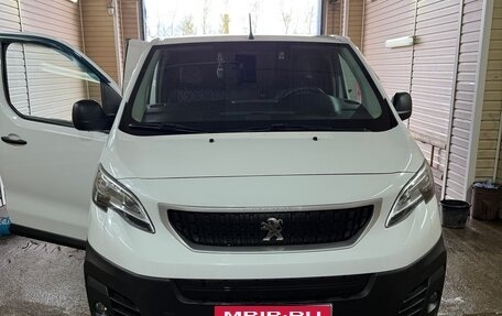 Peugeot Expert, 2018 год, 2 600 000 рублей, 1 фотография