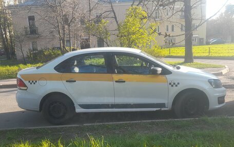 Volkswagen Polo VI (EU Market), 2017 год, 400 000 рублей, 4 фотография