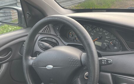 Ford Focus IV, 2001 год, 640 000 рублей, 20 фотография