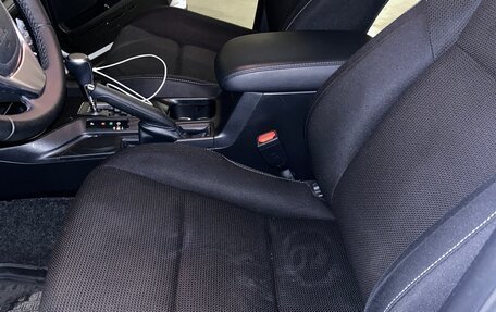 Toyota RAV4, 2018 год, 2 755 000 рублей, 6 фотография