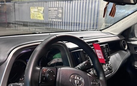 Toyota RAV4, 2018 год, 2 755 000 рублей, 9 фотография