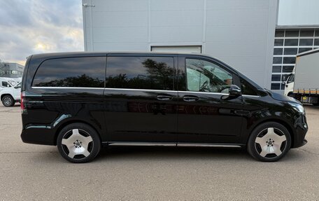 Mercedes-Benz V-Класс, 2025 год, 18 000 000 рублей, 4 фотография