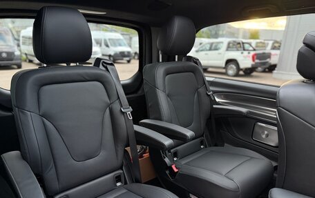 Mercedes-Benz V-Класс, 2025 год, 18 000 000 рублей, 20 фотография